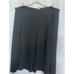 NWT‎ j crew classic Chic black 2X pleated skirt